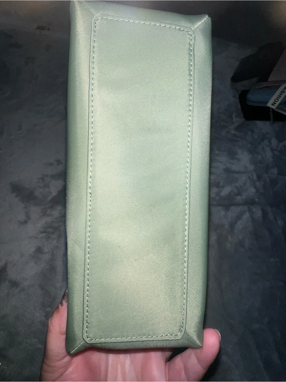 NWT Kate Spade Carter Nylon Cosmetic Pouch in Cedar Stand Green